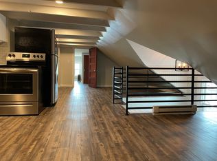 1317 W Broad St #E, Quakertown, PA 18951