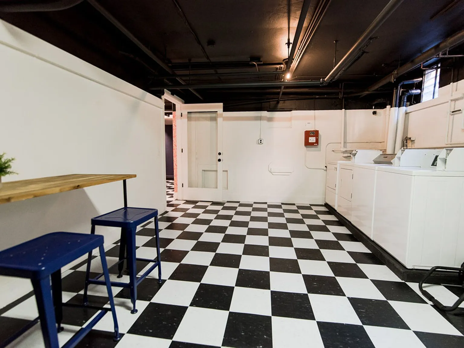 Muse Apartments — Photo 4