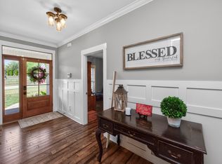 106 Renee Ct, Cottontown, TN 37048