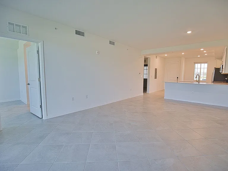 12280 Wellen Golf St #104 — Photo 11