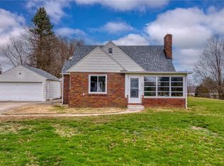 333 17th St NW, Barberton, OH 44203