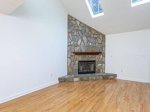 5th image of 3602 Top Of The Pines Ct