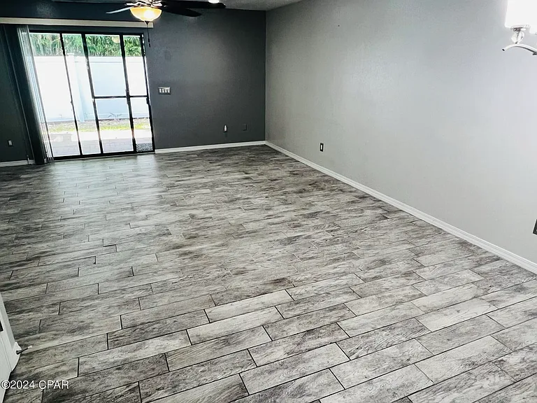 8623 N Lagoon Dr #B10 — Photo 13
