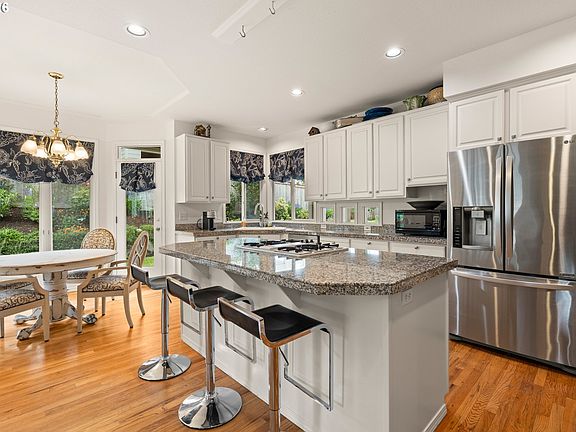 4th image of 14591 Pfeifer Way