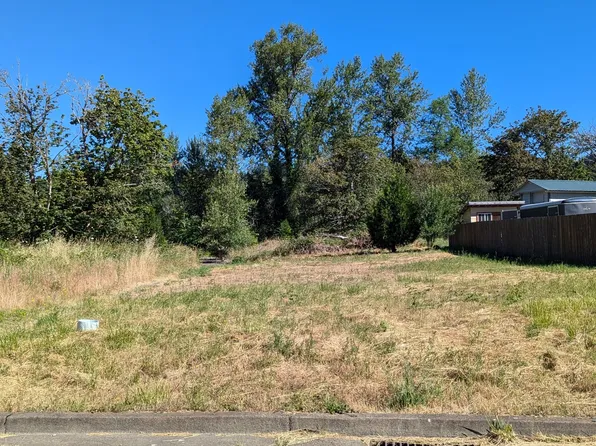 48459 Roaring Rapids Way, Oakridge, OR 97463