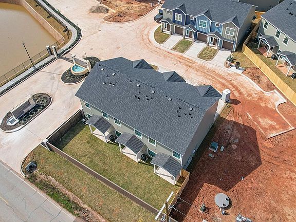 3rd image of 14010 Longstreet Rd #16
