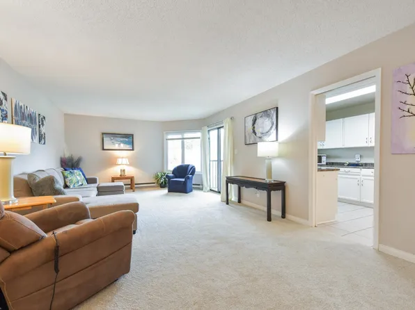 1521 Blackwood St #305, White Rock, BC V4B 3V6