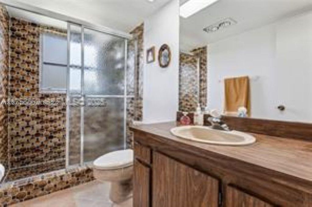 3800 Oaks Clubhouse Dr APT 307, photo 9
