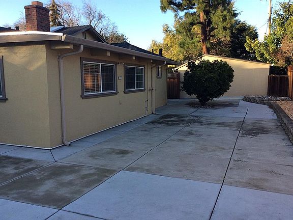 2nd image of 1361 Los Padres Blvd