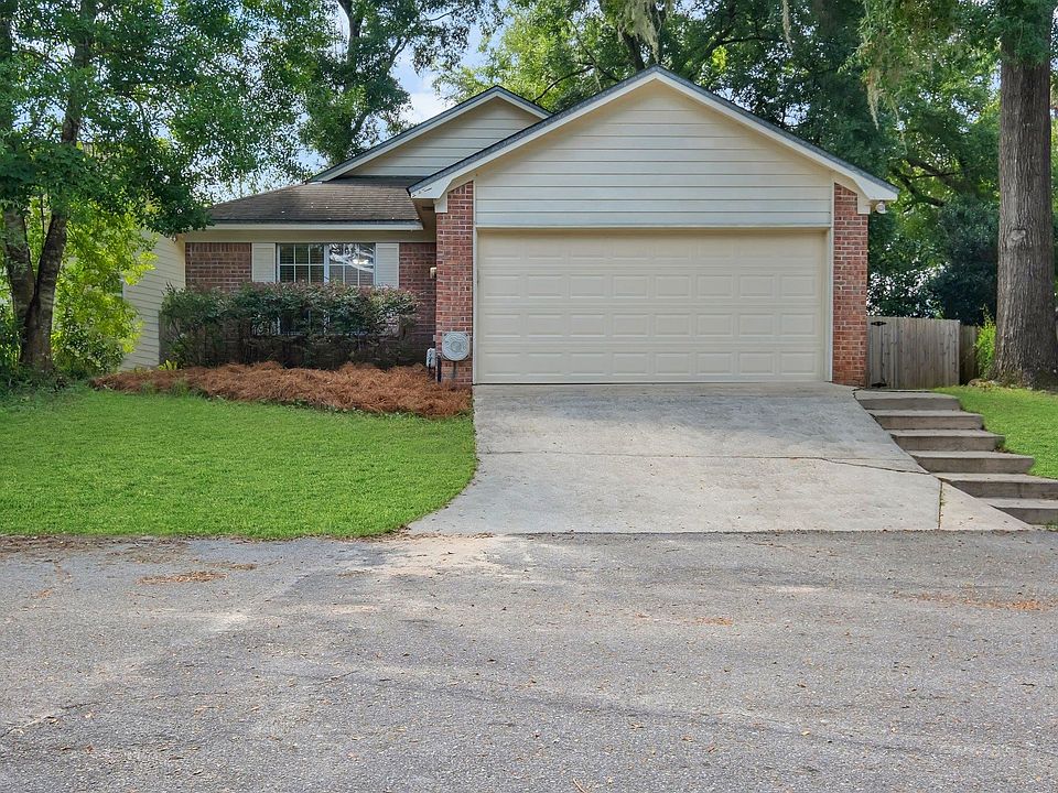 1st image of 2587 Yarmouth Ln
