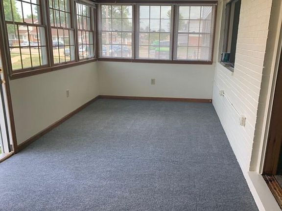 2nd image of 25400 Country Club Blvd Unit 4