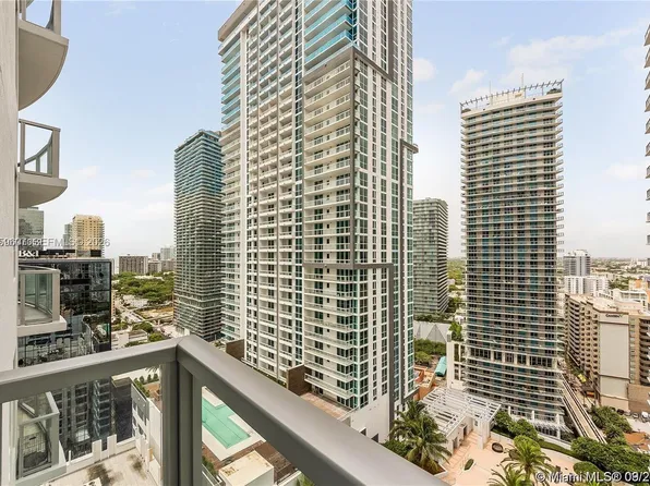 1060 Brickell Ave APT 2305, Miami, FL 33131