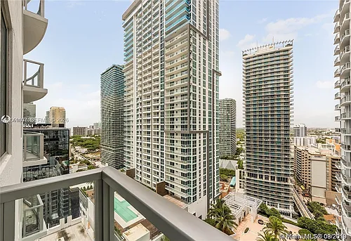 1060 Brickell Ave #2315 Photo 1