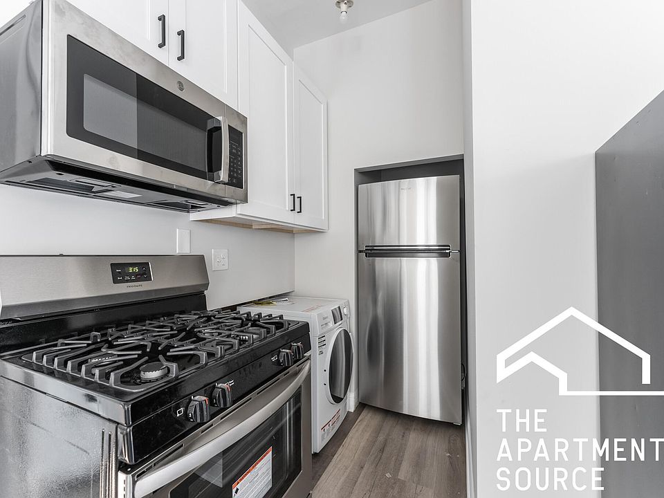 1st image of 2660 W Huron St #1F