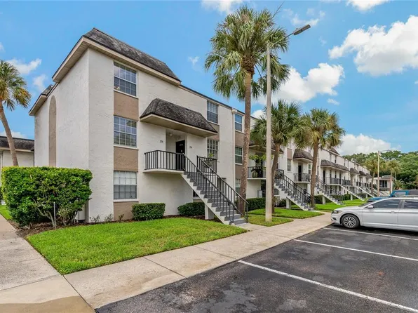108 Clocktower Dr APT 275, Brandon, FL 33510
