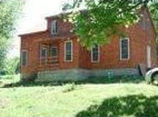 301 S Linn St, Bevier, MO 63532