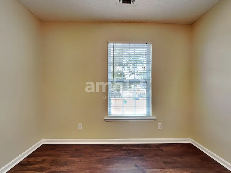 112 Fox Trce — Photo 17