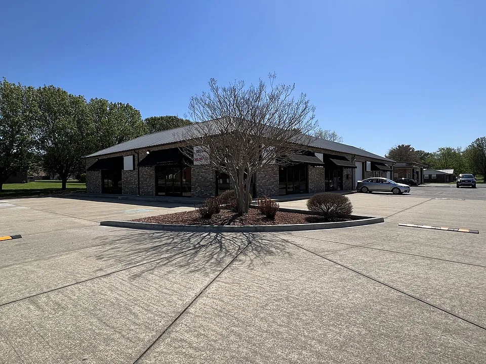 10364 Old Nashville Hwy #100