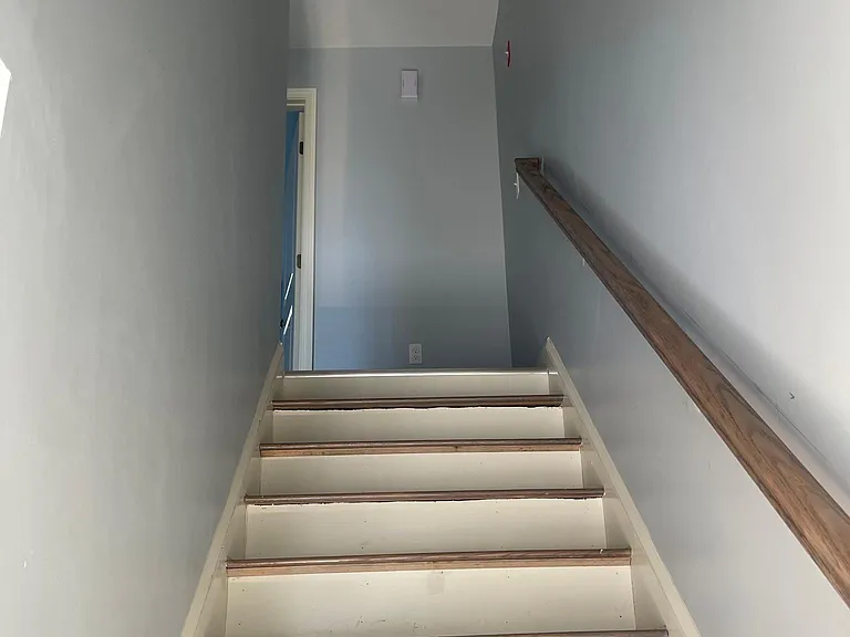125 Franklin St #3 — Photo 5