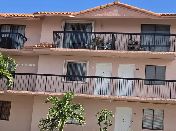 2174 W 60th St APT 17205, Hialeah, FL 33016