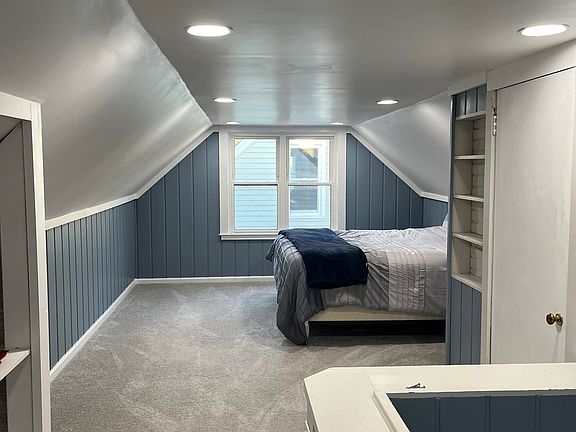 2nd image of 212 Girard Ave #212