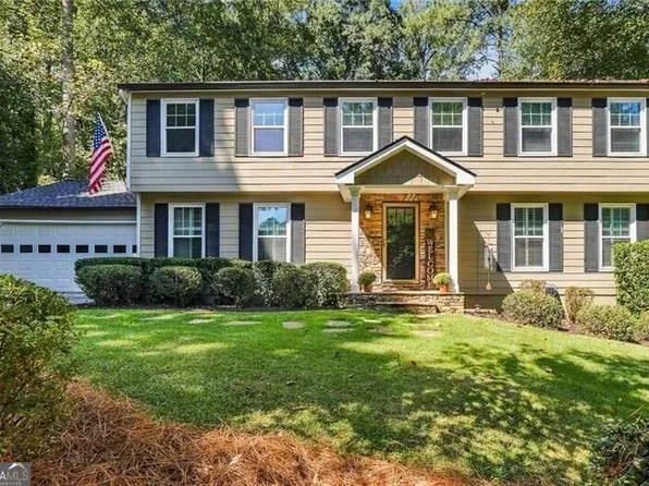 345 High Meadow Dr, Marietta, GA 30068