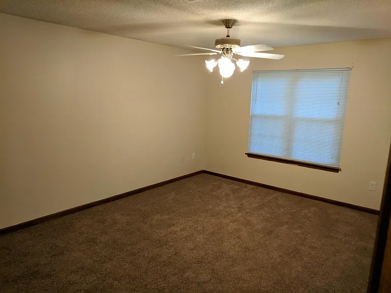 1824 Haviland Dr — Photo 8