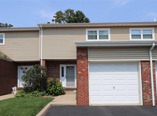 1479 William St, Merrick, NY 11566