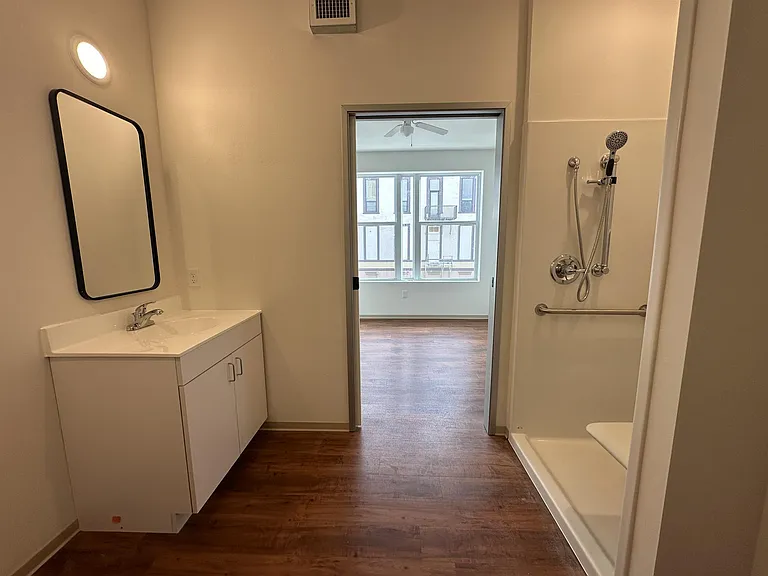 307 N 3rd St #204 — Photo 5