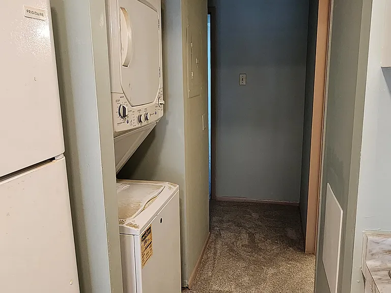 2069 Royal Fern Ct #11B — Photo 9