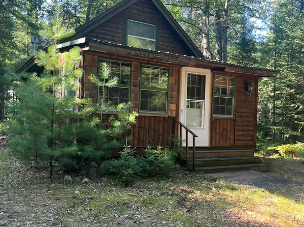 2107 S Wakeley Bridge Rd, Grayling, MI 49738
