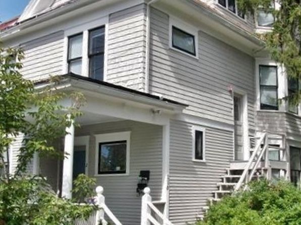 210 Williams St #2