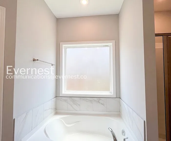 1107 Prospect Ct — Photo 11