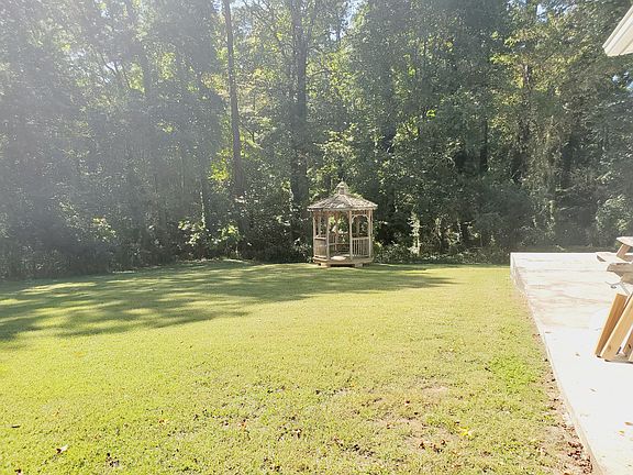 3rd image of 1516 Blanche Ct