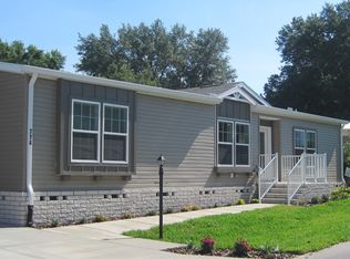 451 Watson Dr #2030, Lady Lake, FL 32159