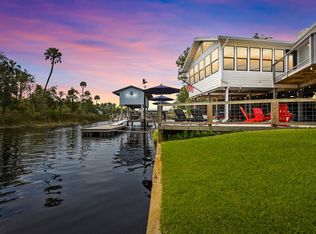 1728 Doyle Ct NE, Steinhatchee, FL 32359