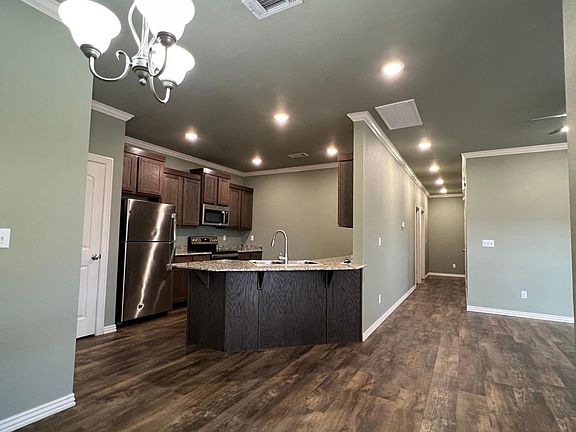 3rd image of 9109 Houston St #9109