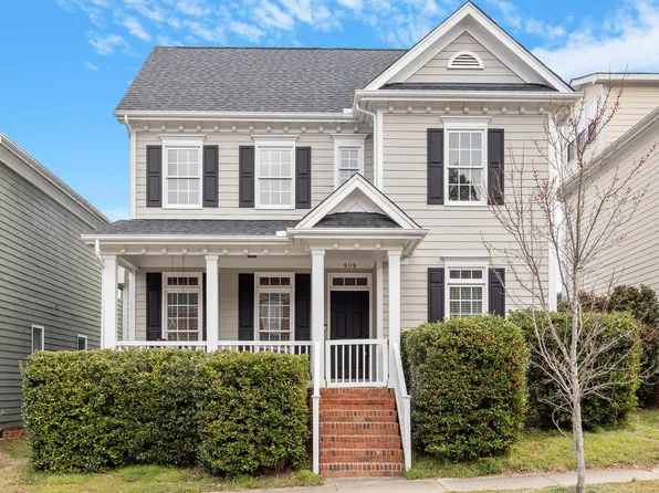 909 Edgewater Cir, Chapel Hill, NC 27516
