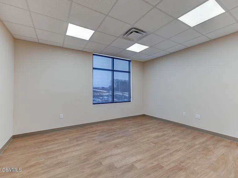1033 Alliance Park Dr #2 — Photo 48