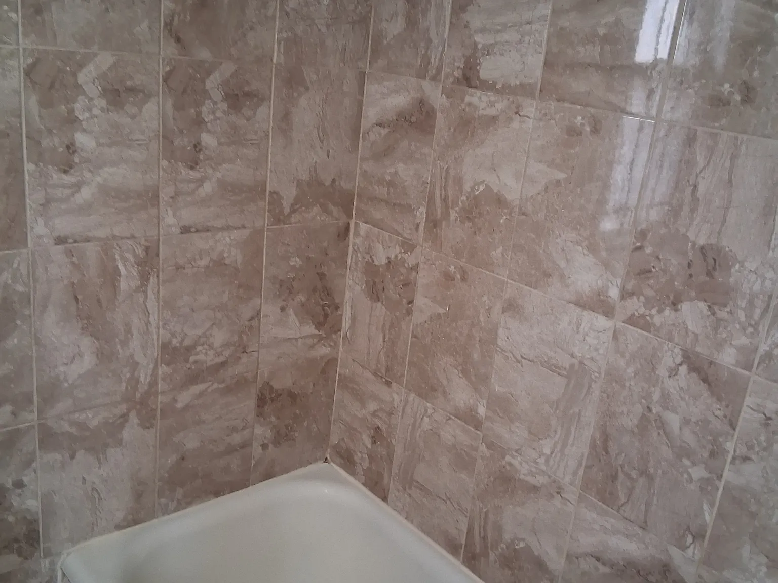 2 bed, 1400 sqft, $1,050 — Photo 4