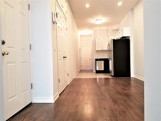 Rented by The Hamilton Group | media 16