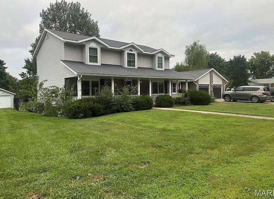 2nd image of 1404 Fleming St