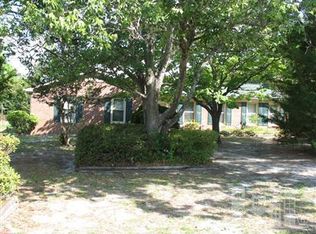 5317 Lord Tennyson Dr, Wilmington, NC 28405