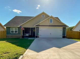 32871 N Webb Ln, Poteau, OK 74953