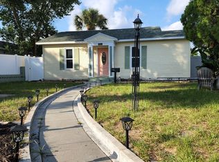 3627 Haines Rd N, Saint Petersburg, FL 33704