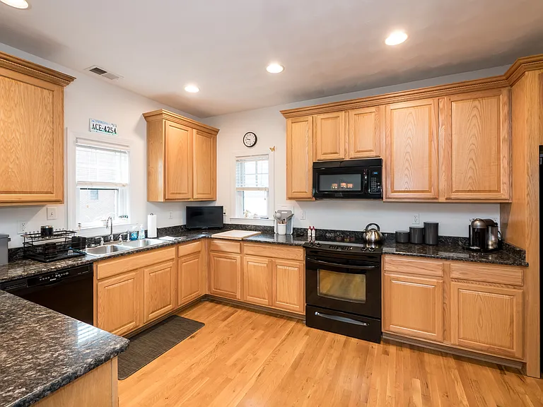 805A Westover Ave #1 — Photo 12