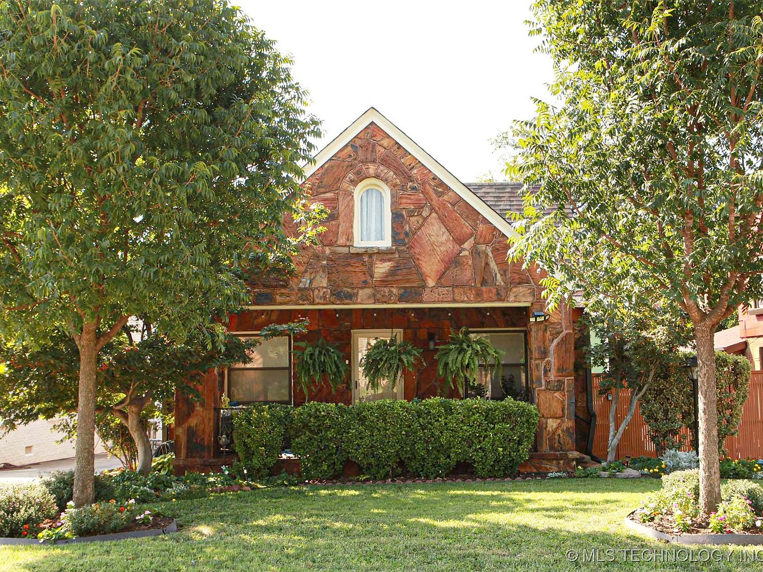 2608 E 14th Pl, Tulsa, OK 74104 | Zillow