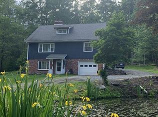 153 Old Shohola Rd, Shohola, PA 18458