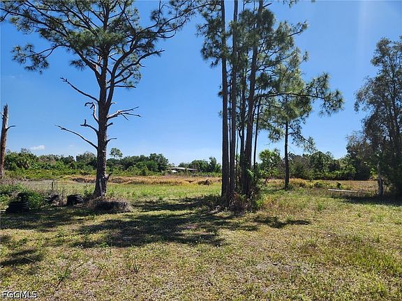 5th image of 11891 Shawnee Rd
