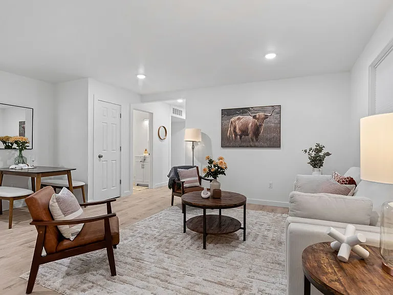 218 Reda Ln — Photo 4